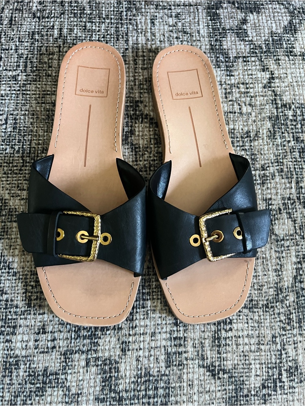 Worn once dolce vita slide with gold buckle